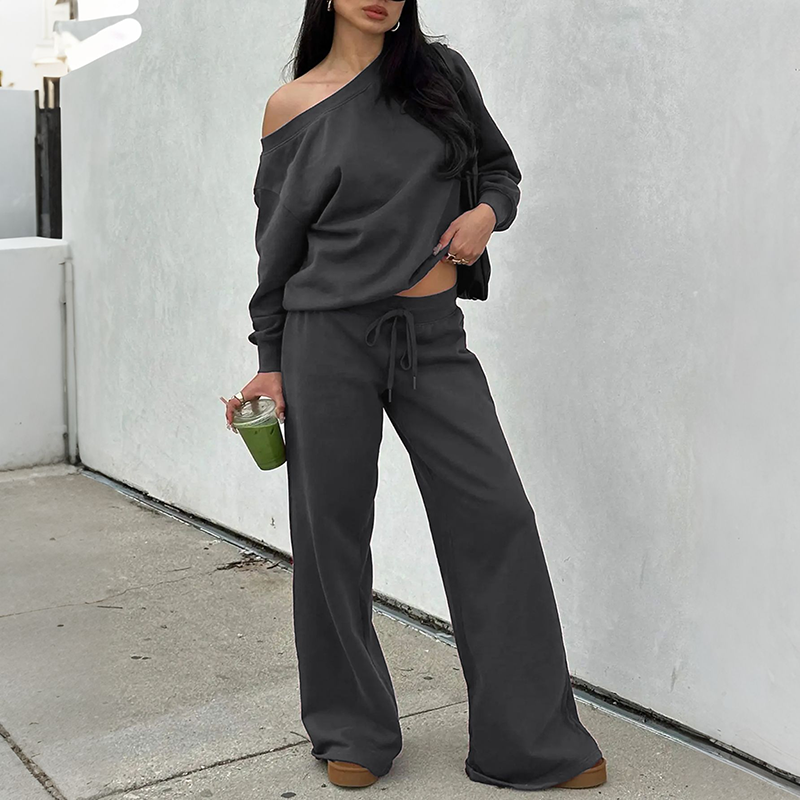 Relax Fit Off Shoulder Pant Outfit
