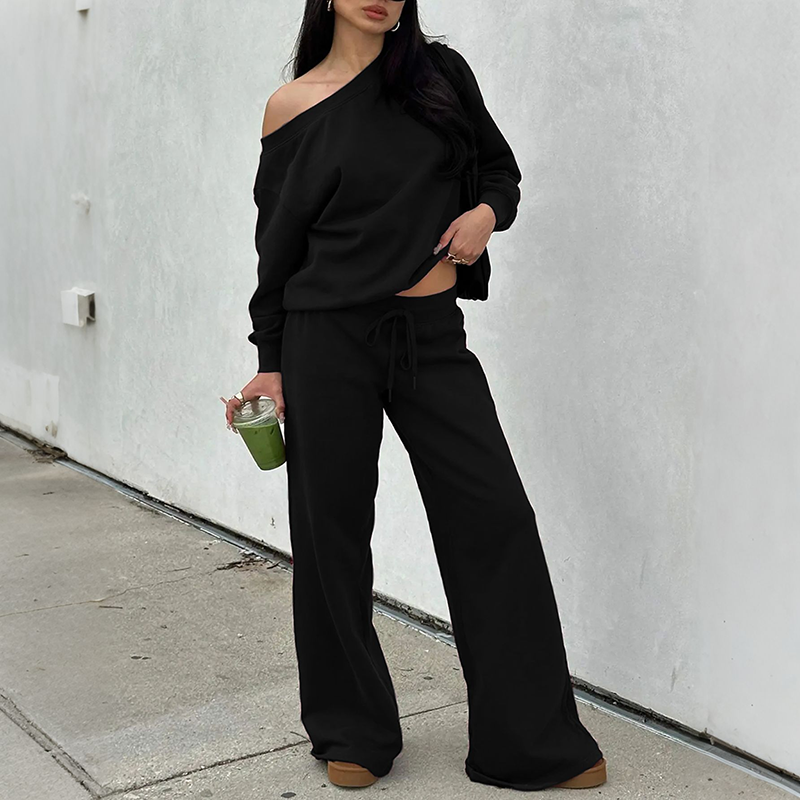 Relax Fit Off Shoulder Pant Outfit
