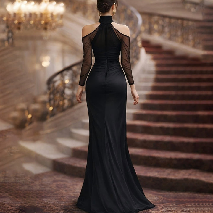 Elegant Halter Neck Evening Dress