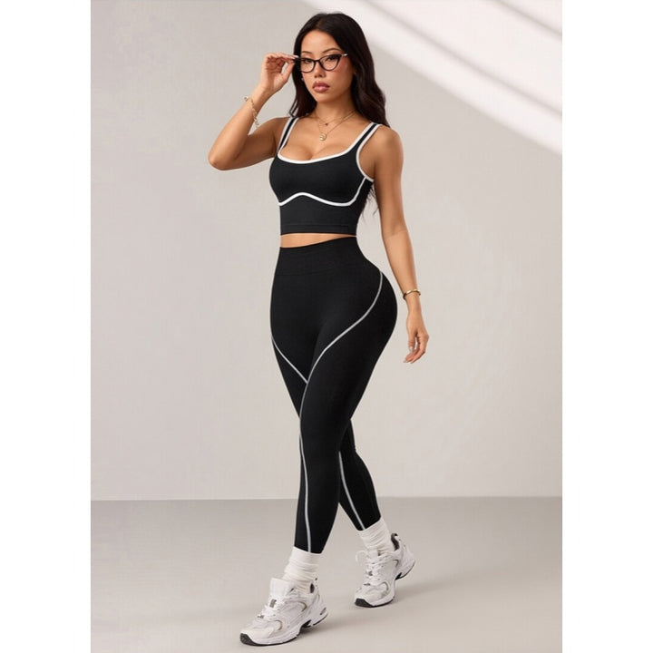Seamless Contour Activewear Set