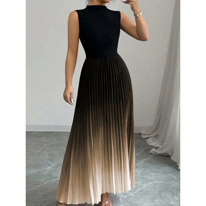 Sleeveless Ombre Pleated Maxi Dress